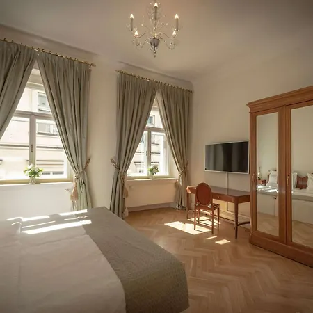 The Mozart Hotel 5*