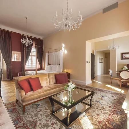 Otel The Mozart Prag