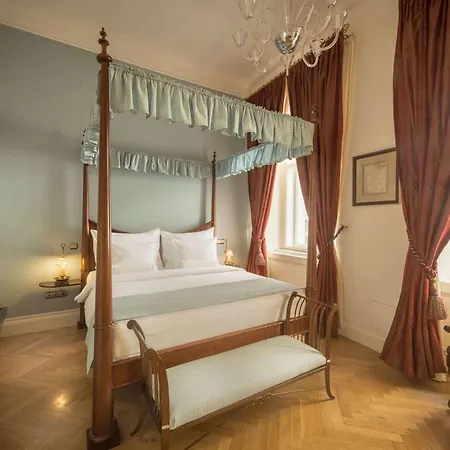 The Mozart 5* Prague