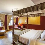The Mozart Hotel 5*