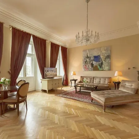 The Mozart Praag