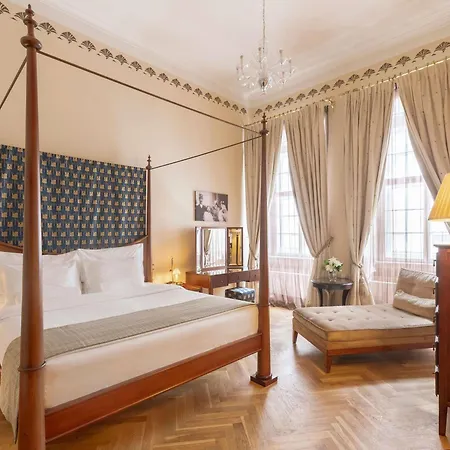 Hotel The Mozart 5*